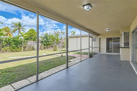 8637 Southampton Drive Miramar FL 33025