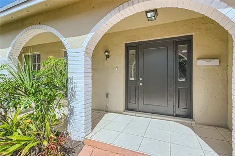 8637 Southampton Drive Miramar FL 33025