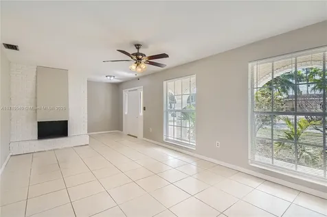 8637 Southampton Drive Miramar FL 33025
