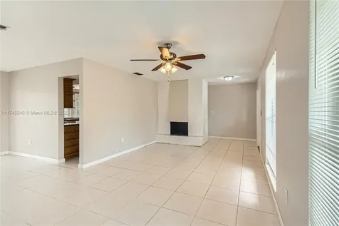 8637 Southampton Drive Miramar FL 33025