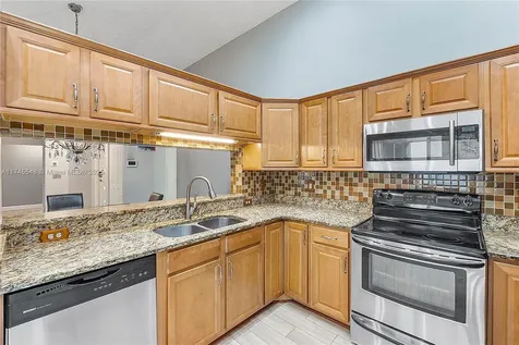 9964 NW 2nd Court Plantation FL 33324