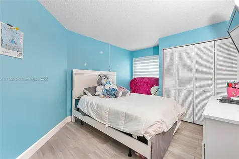 9964 NW 2nd Court Plantation FL 33324