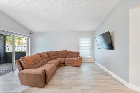 9964 NW 2nd Court Plantation FL 33324