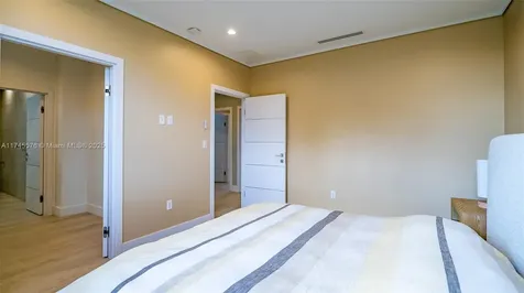 1312 NE 117th Terrace Miami FL 33161