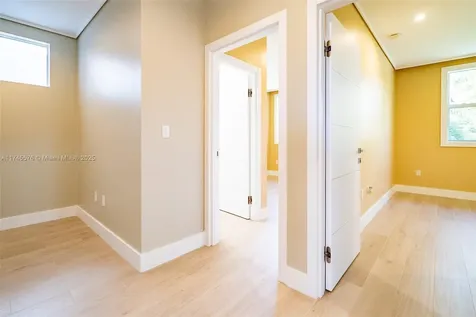 1312 NE 117th Terrace Miami FL 33161