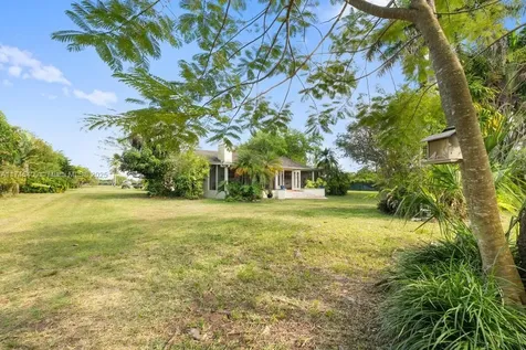 37255 SW 214th Avenue Homestead FL 33034