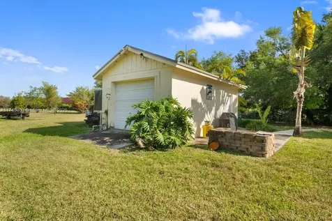 37255 SW 214th Avenue Homestead FL 33034