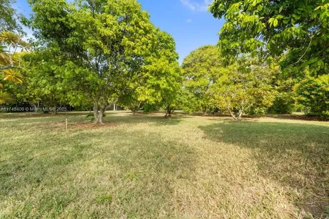 37255 SW 214th Avenue Homestead FL 33034