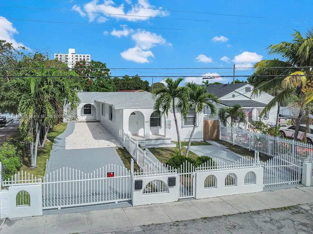 1807 NW 33rd Street Miami FL 33142