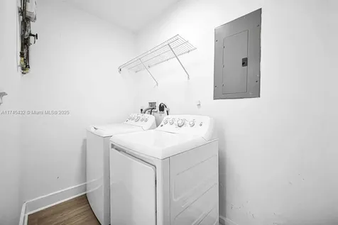 1807 NW 33rd Street Miami FL 33142