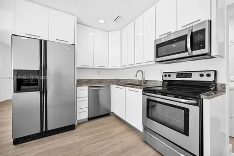 1807 NW 33rd Street Miami FL 33142
