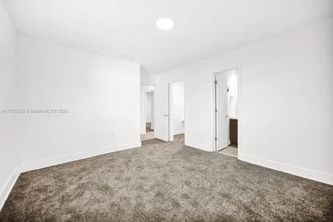 1807 NW 33rd Street Miami FL 33142