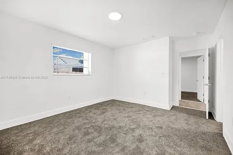 1807 NW 33rd Street Miami FL 33142