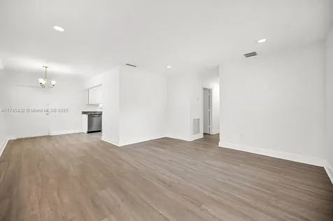 1807 NW 33rd Street Miami FL 33142