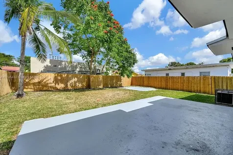 1807 NW 33rd Street Miami FL 33142