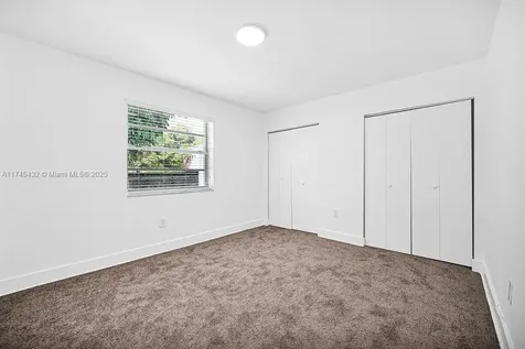 1807 NW 33rd Street Miami FL 33142