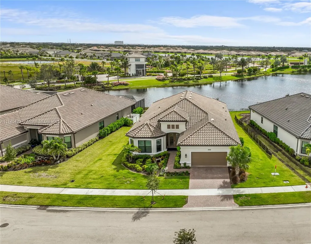 12832 SW Barelli Court Port St. Lucie FL 34987