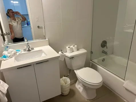 19201 Collins Avenue Sunny Isles Beach FL 33160