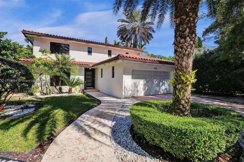 1043 Alfonso Avenue Coral Gables FL 33146