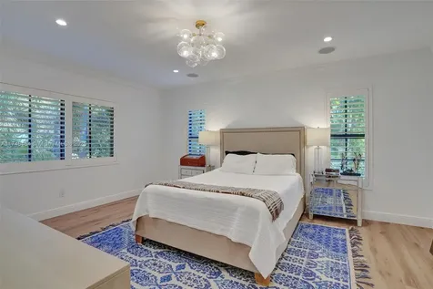1043 Alfonso Avenue Coral Gables FL 33146