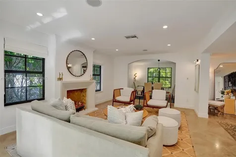 1043 Alfonso Avenue Coral Gables FL 33146