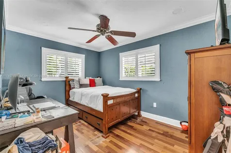 9020 SW 85th Terrace Miami FL 33173