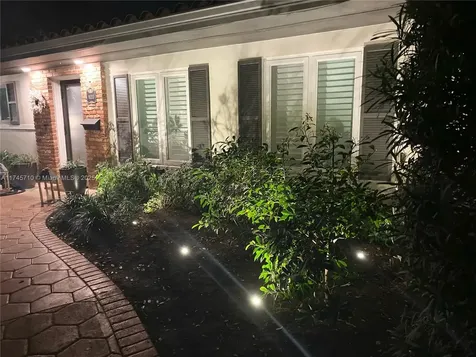 9020 SW 85th Terrace Miami FL 33173