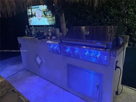 9020 SW 85th Terrace Miami FL 33173