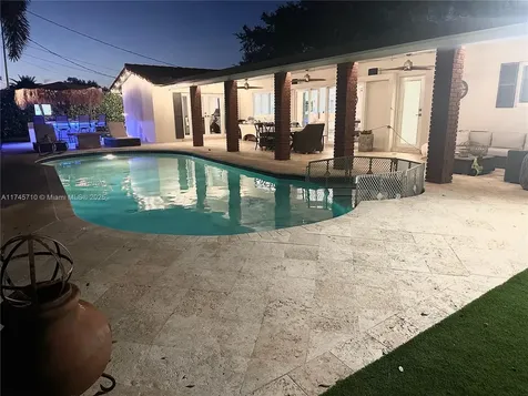 9020 SW 85th Terrace Miami FL 33173