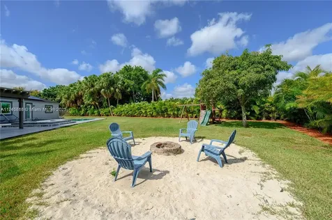 15431 SW 156th Terrace Miami FL 33187