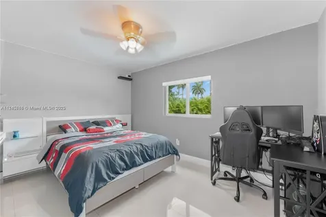 15431 SW 156th Terrace Miami FL 33187