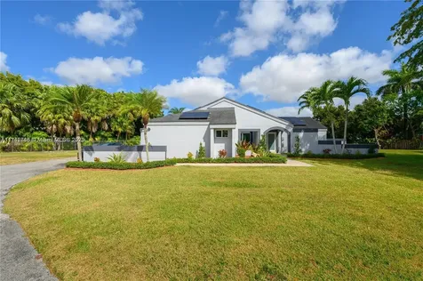 15431 SW 156th Terrace Miami FL 33187