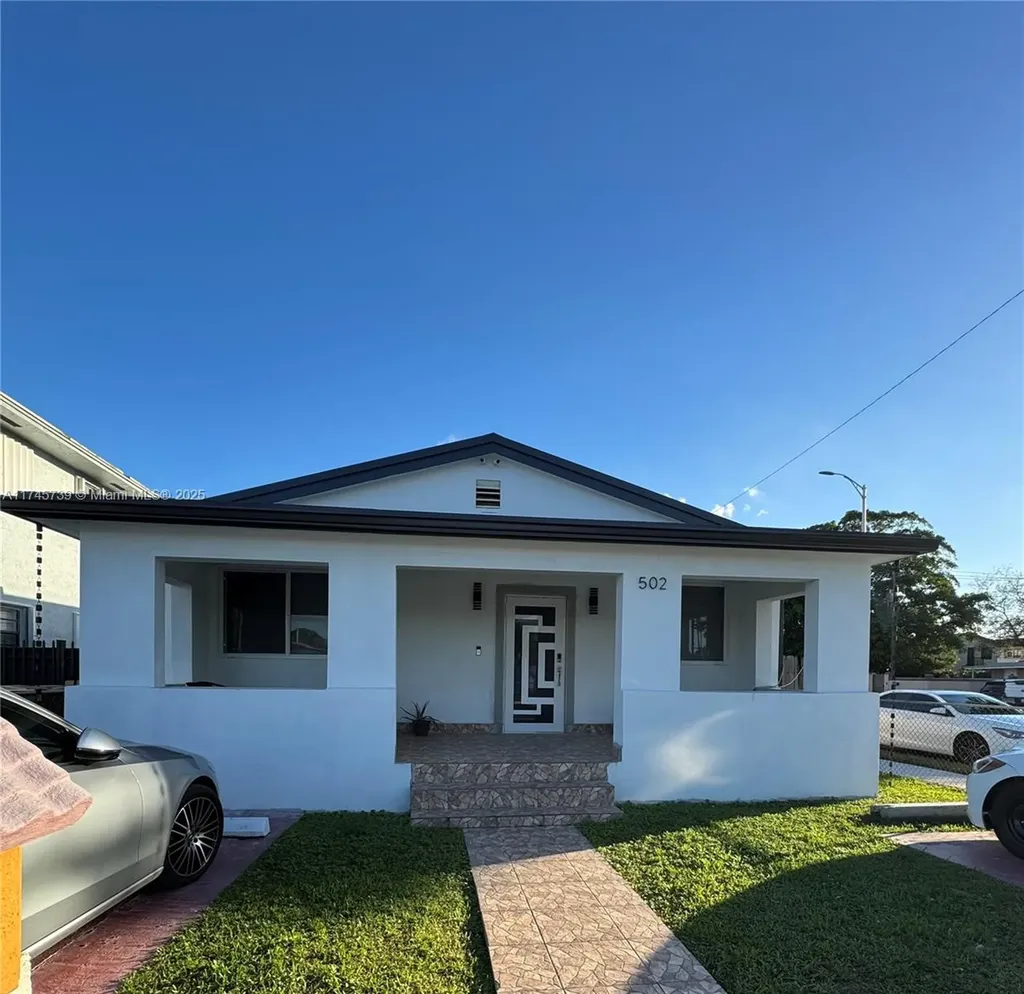 502 E 14th Street Hialeah FL 33010