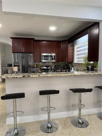 502 E 14th Street Hialeah FL 33010