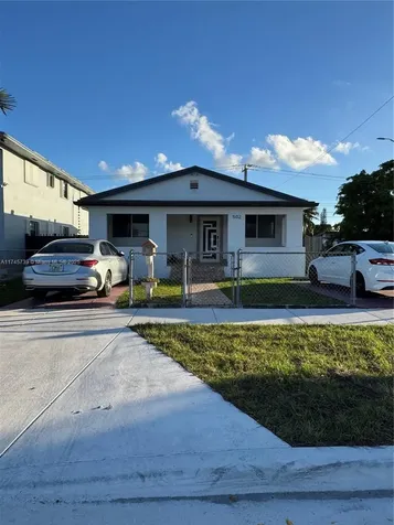 502 E 14th Street Hialeah FL 33010