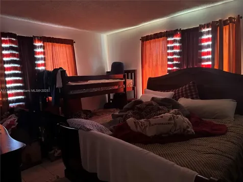 1391 NW 102nd Street Miami FL 33147
