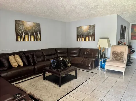 1391 NW 102nd Street Miami FL 33147
