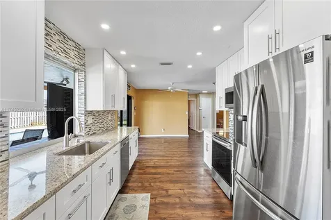 4111 NW 7th Street Coconut Creek FL 33066
