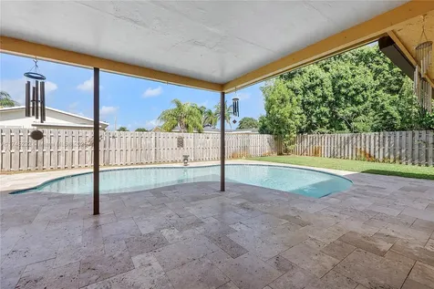 4111 NW 7th Street Coconut Creek FL 33066