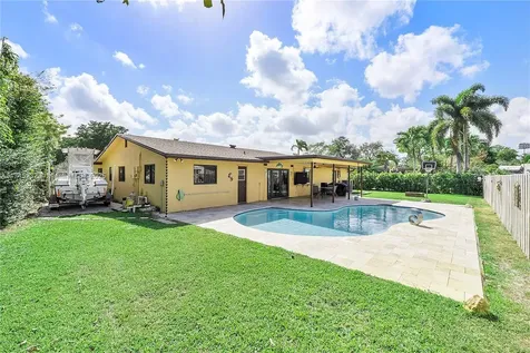4111 NW 7th Street Coconut Creek FL 33066