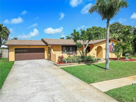 4111 NW 7th Street Coconut Creek FL 33066