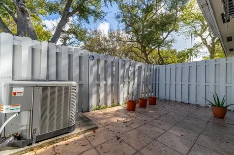 13851 SW 62nd Terrace Miami FL 33183