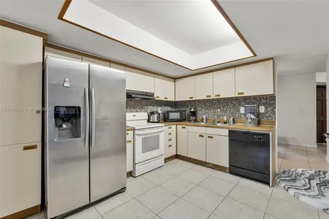 12323 SW 91st Terrace Miami FL 33186