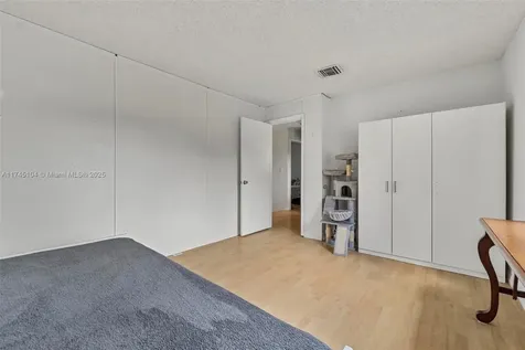 12323 SW 91st Terrace Miami FL 33186
