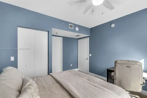 185 SW 7th Street Miami FL 33130