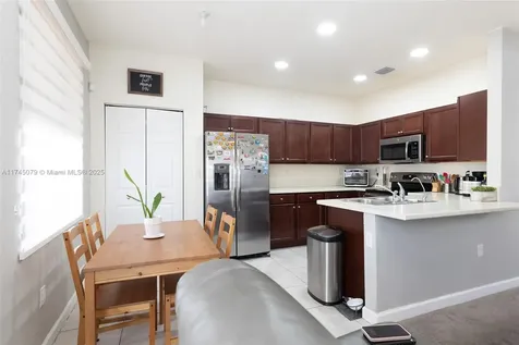 10413 W 33rd Court Hialeah FL 33018