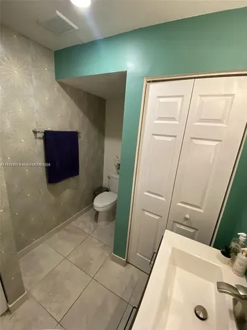 10413 W 33rd Court Hialeah FL 33018