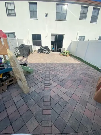 10413 W 33rd Court Hialeah FL 33018