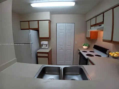 Pompano Beach FL 33069