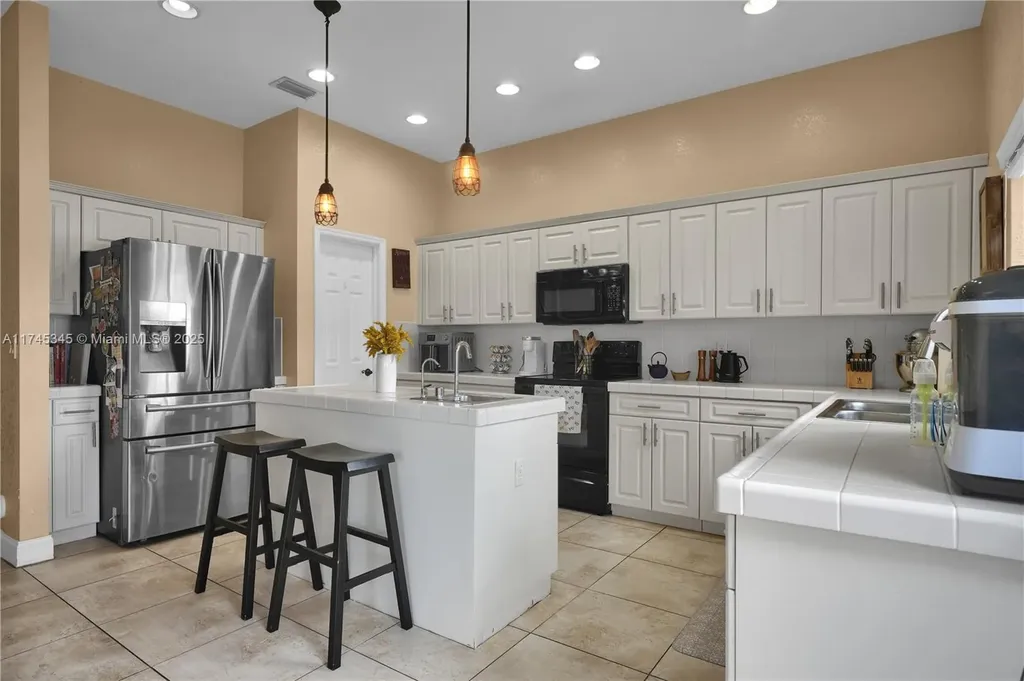 2008 SE 23rd Avenue Homestead FL 33035